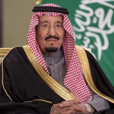 Qvila0uM's tweet photo. اوصف هذا الرجل بكلمة فقط   ؟ https://t.co/CbWXgaxai9