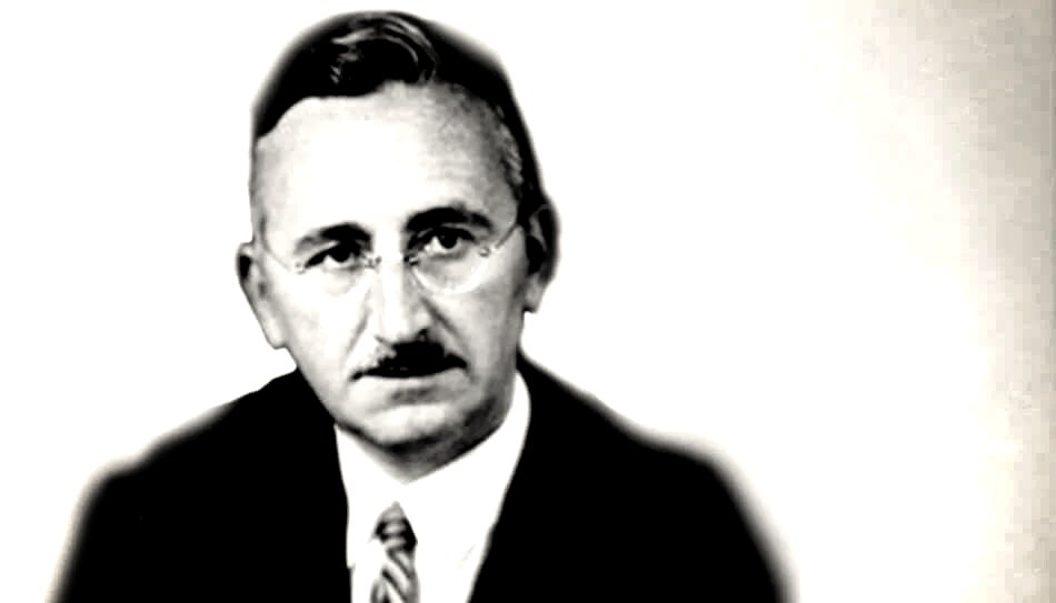 OldeWorldOrder's tweet photo. HAYEK: "If socialists understood economics, they wouldn't be socialists." https://t.co/Eqf48mCrei