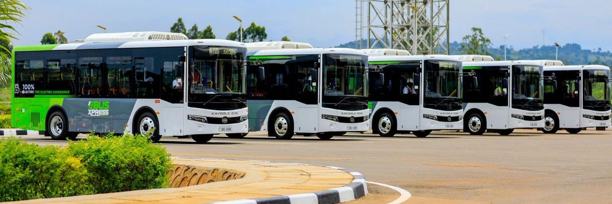 kukirizajoshua5's tweet photo. Uganda is driving into the future.Every EBus Express trip means cleaner air, quieter roads, and smarter transport. @KiiraMotors @MoWT_Ug @GCICUganda #EBusExpress @ruthdavoice #GoldenPosts https://t.co/PxHA72sNws