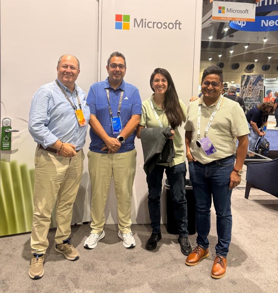 ProspectivaCund's tweet photo. 🌎 Desde San Diego, California
La @CundinamarcaGob fortalece alianzas estratégicas con Microsoft y @EsriColombia para impulsar la inteligencia artificial y la gobernanza de datos 🤖📊

En esta agenda de cooperación internacional avanzamos en:
✅ Procesos de capacitación para los equipos de la administración
✅ Intercambio de conocimiento en IA, analítica y gestión de datos
✅ Adopción de buenas prácticas internacionales para el uso de información territorial y estadística

El propósito: integrar, gestionar y analizar la información de forma más eficiente para apoyar la formulación de políticas públicas y la toma de decisiones basada en evidencia 📈

Con estas alianzas reafirmamos nuestro compromiso con la transformación digital, la innovación y una gestión pública más moderna, transparente y orientada a resultados para Cundinamarca 💪

#TransformaciónDigital #InteligenciaArtificial #GobernanzaDeDatos #Cundinamarca #Innovación #SoyCundiProspectiva #SoySecProspectiva