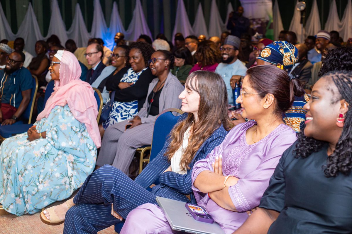 Spaces4Change's tweet photo. What better way to round off the day than with a vibrant welcome ceremony, complete with live comedy performances and captivating cultural dance displays that celebrate Nigeria's rich heritage while setting the tone for the days ahead.
#3AMLCFT26 https://t.co/dFUrwm1qgV