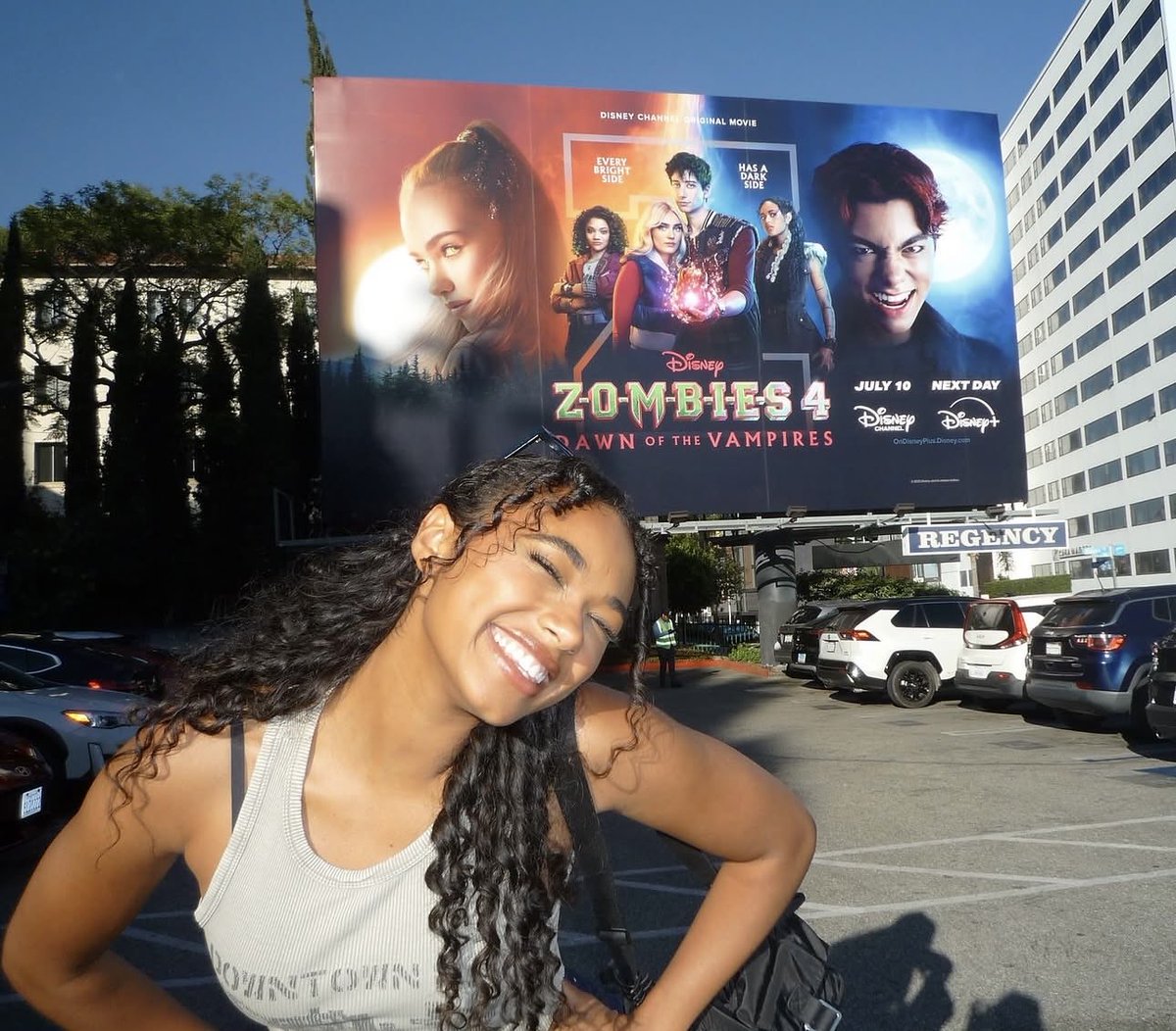 baileeeeeez's tweet photo. CATEGORY IS: CHANDLER KINNEY MULTIVERSE OF BILLBOARDS https://t.co/hPs1owrMIs