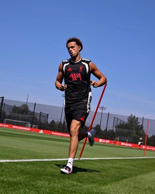 LFC Transfer Room tweet media