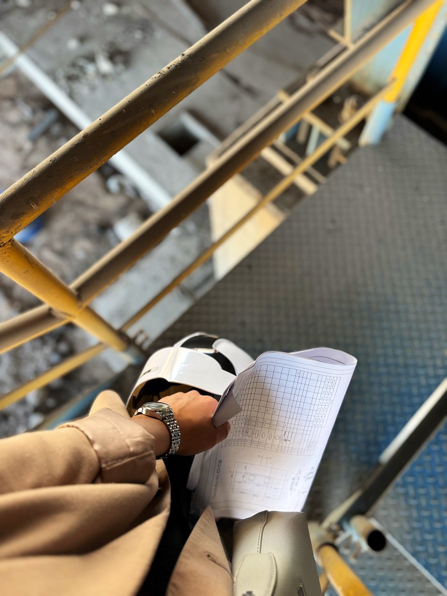 thisisanitamm's tweet photo. On site… https://t.co/NxqcNDqZAY