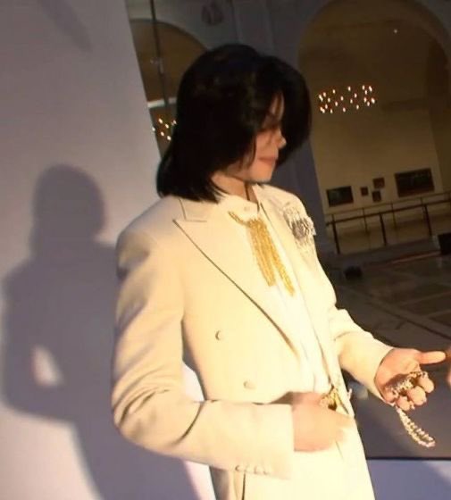 ✨ MJ ✨ tweet media