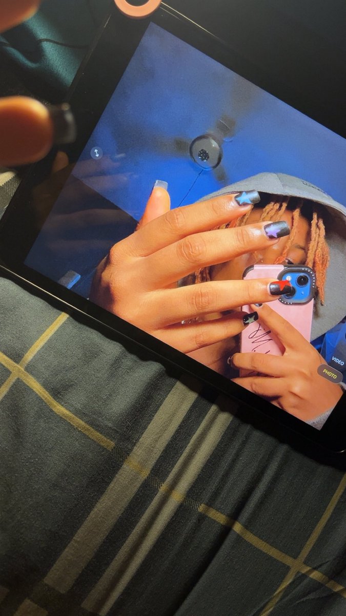 Mijazy08's tweet photo. 💅⭐️ https://t.co/UM2WtTFXeD