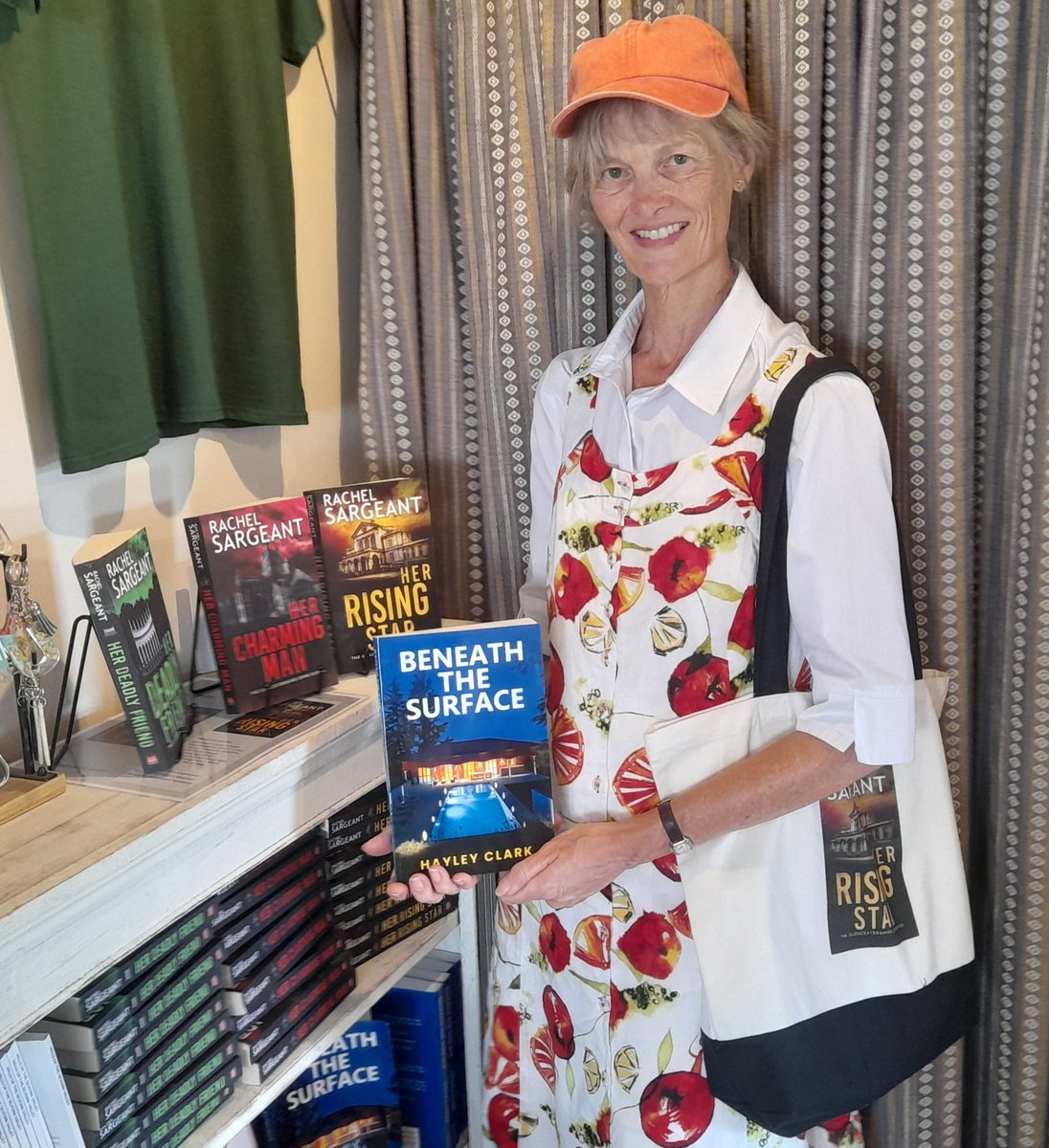 RachelSargeant3's tweet photo. Delighted to discover I'm sharing shelf space with author pal Hayley Clark at the Arts Café Painswick. I look forward to reading her thriller, Beneath the Surface. #thriller #painswick #localauthor https://t.co/GS2F9KWsae