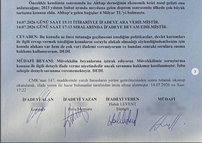 aysenuryazici's tweet photo. Ne olup bittiğini anlayan var mı?
soylu'nun ismi geçince kayıttan mı çıkılmış?? 
https://t.co/TtRXHyezNd
14.07.2026 tarihinde baromuzun Avukat Hakları Merkezi’ne başvurup talepte bulunan ___ sicil numaralı Av. ___ ___ isimli meslektaşın talebi üzerinde İstanbul Emniyet Müdürlüğüne gelindi.

Meslektaşımızın beyanına göre gözaltında bulunan müvekkili Haluk Levent’in ifadesi esnasında vermek istediği beyanlar müdahale edilerek bir kısım beyanları zapta geçirilmediğinden ifade işlemine ara verilmiştir.

İfade esnasında şüpheli olan müvekkilinin Süleyman Soylu isimden bahsetmesi üzerine “soruyla uyumsuz cevap” olduğu gerekçesiyle ifade tutanağına geçirilmediğini ve bu duruma yaptığı itirazın sonuç getirmediğini, müvekkilinin savunma hakkının kısıtlandığını beyanla; işbu tutanak İstanbul Barosu Avukat Hakları Merkezi adına bulunan baro temsilcisi Av. ___ ___ ile birlikte düzenlenmiştir.