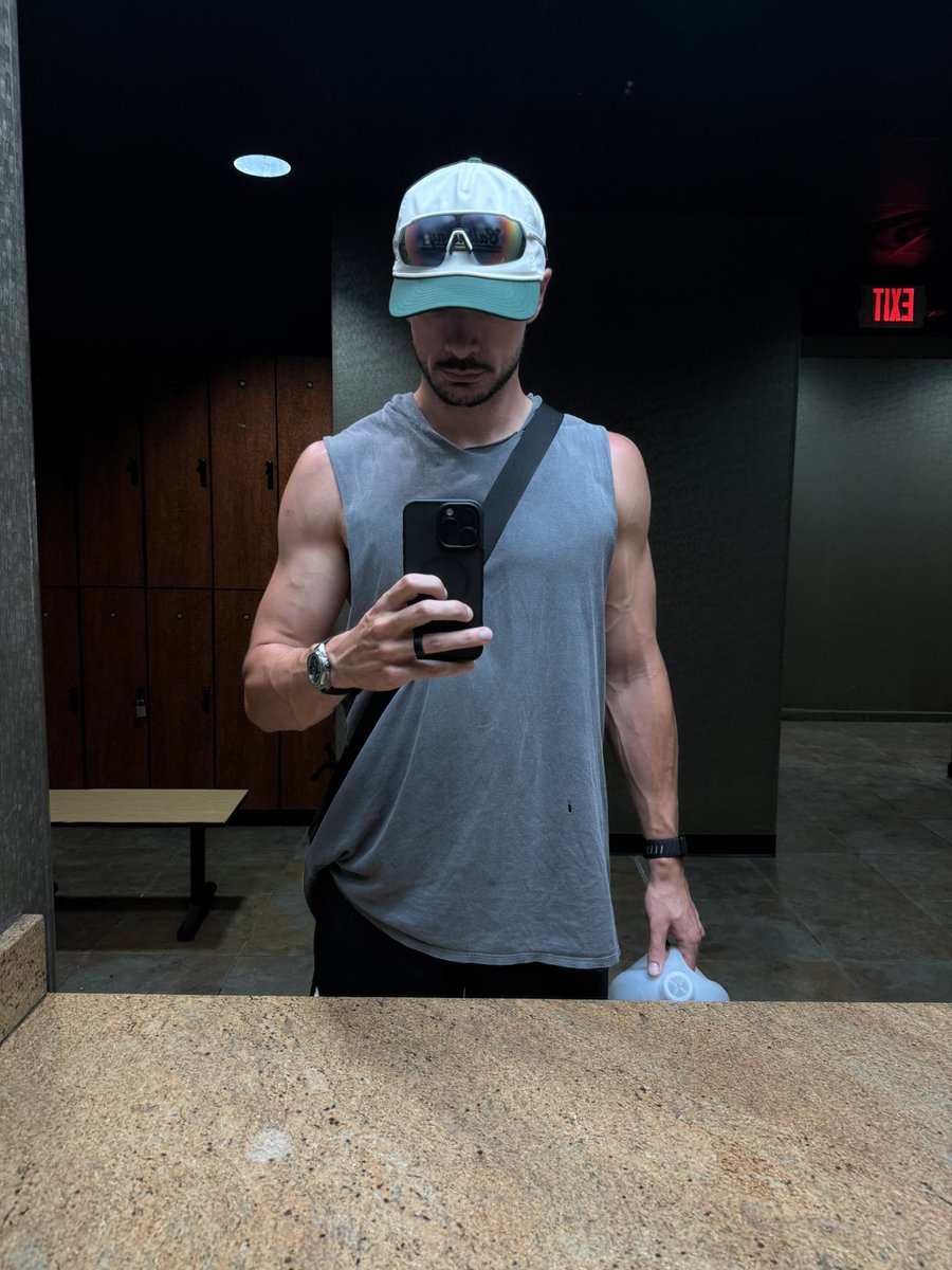 Jake Mills tweet media