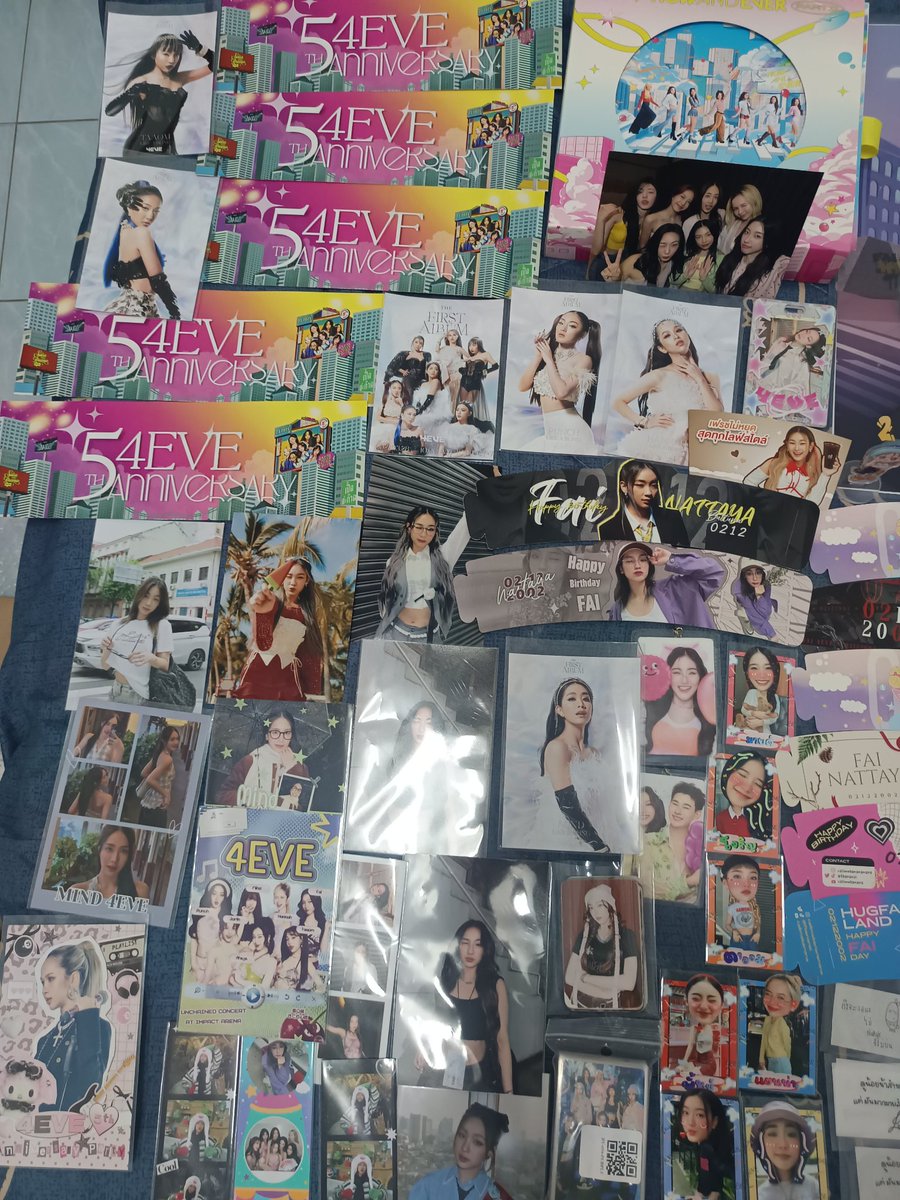 20Banlang's tweet photo. 5 ปีแล้วที่หัวใจดวงนี้มี4EVEเป็นความสุขไม่ได้เป็นแค่ของสะสมแต่ทุกช่วงเวลาคือความผูกพันธ์กับฟีฟและเมนคนโปรด(Fai4eve)❤️💗🥰
@4eveOfficial @_mindtiya @sunflowerjaaa @dinoaom1
@Hannahrsb @fbananai
@ippunnchyou @aheyekrn 
#4eve #4EVECollection https://t.co/xEb2QexP0m