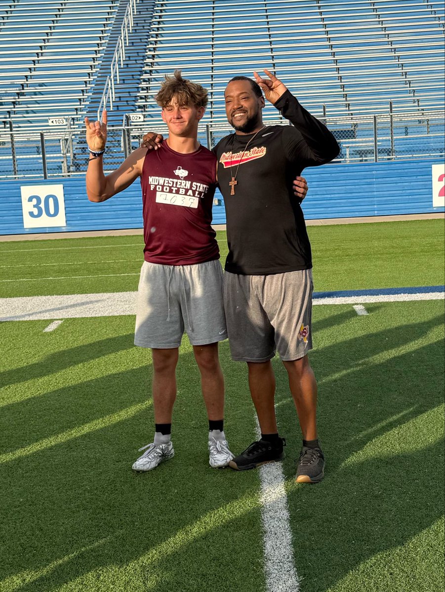 WyattCoop12's tweet photo. Great day competing at MSU camp ,gave me a chance to put my name out and showcase my talent.Thank  you for the big opportunity to compete!!@DrewColemanSr30 @_coachcccoleman https://t.co/zWXQE0aDCv