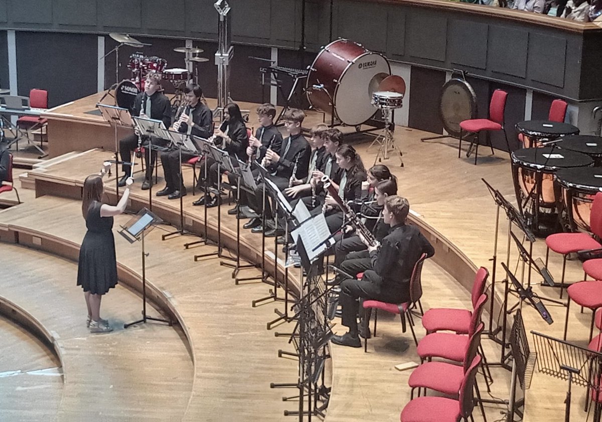 SFE_Tweets's tweet photo. Night 2 is officially underway here at Symphony Hall - the dedication, the talent, and the joy coming off the stage right now is inspiring 🙌
We’ve still got an incredible second half to come - keep an eye on our socials for more updates! 📸
#SFEensembles #ACESupported https://t.co/ZeaKYmRsZP