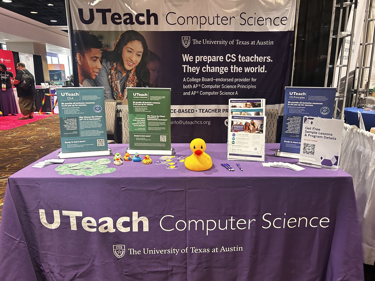 UTeachCS's tweet photo. 📣 Come visit the UTeach CS booth for a chance to win our giant rubber duck! Enter by 6pm today to be included in the drawing. #CSTA2026 https://t.co/YUet4IdvkY