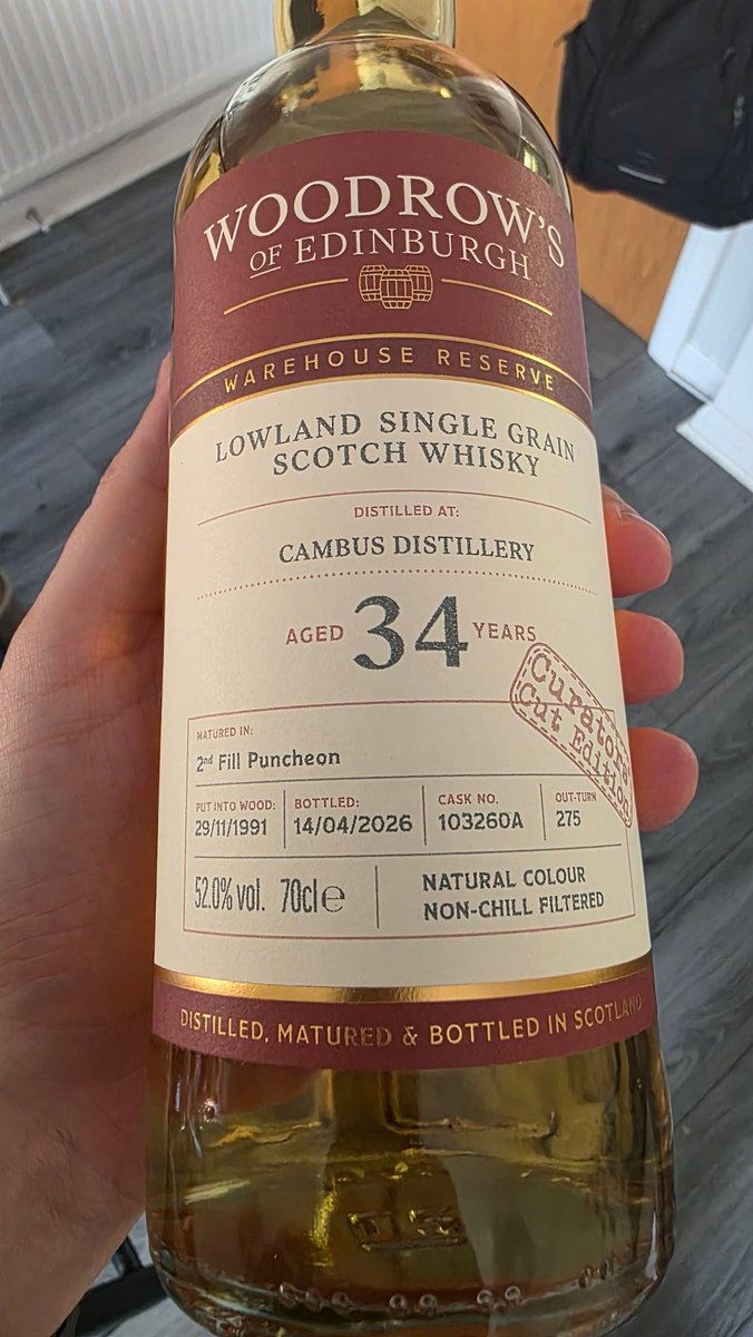 dnisbet250's tweet photo. #Dram156 of #Dram366
#Cambus #ClosedDistillery by #WoodrowsWhisky
@glaswhiskyclub
Nose -sweet, #Grain, raspberry
Taste - sugary, sweet
Afters - #OldGrain
9.25
#BuyADram Yes
#BuyABottle Yes (& did)
#Scotch #Whisky #SingleGrain #GrainWhisky #SingleCask https://t.co/HXis8SV94w