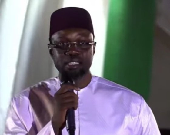 MadiambalD's tweet photo. Les déclarations de Ousmane Sonko à Touba dimanche dernier soulevent des colères. Un collectif de descendants de Serigne Touba va ester en Justice contre Sonko, qui a soutenu que de l'argent public détourné est distribué à Touba. Une conférence de presse est prévue cette semaine. https://t.co/O2pg7gcUXd