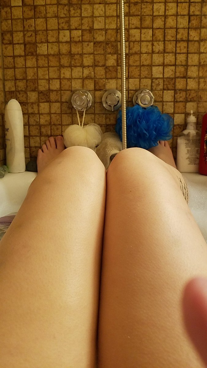 mskapow's tweet photo. #dirty #bubbles #naughty #girl #dom #XXX #findom https://t.co/ArWjcNAGTJ