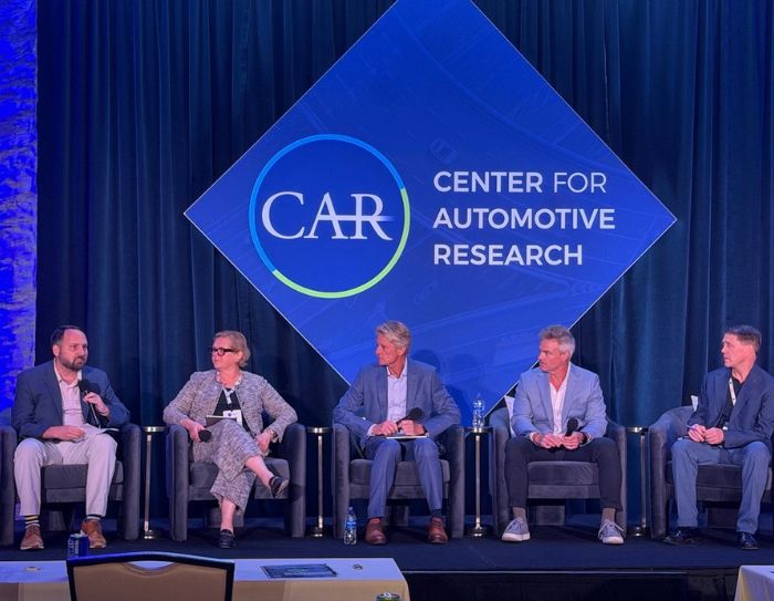 MichAuto's tweet photo. #ICYMI: MichAuto Senior Director Drew Coleman moderated a panel during the CAR Management Briefing Seminars, featuring the State of Michigan’s Susan Corbin, Redzone’s Jon Lane, Festo North America’s Wilm Uhlenbecker, and IBM’s Kurt Wedgwood highlighting how AI and automation are not replacing workers but augmenting them.

Read a recap of their discussion. 
https://t.co/UBY0ObgmJW