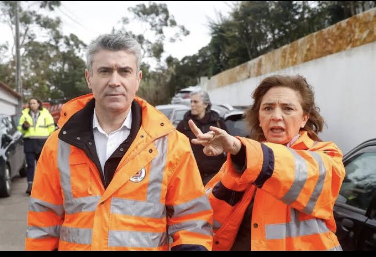 jhmouro's tweet photo. @PGavado E esta presidente de Câmara tem ?? E este lider do terceiro maior Partido tem ?? https://t.co/1WMOi8hsL1