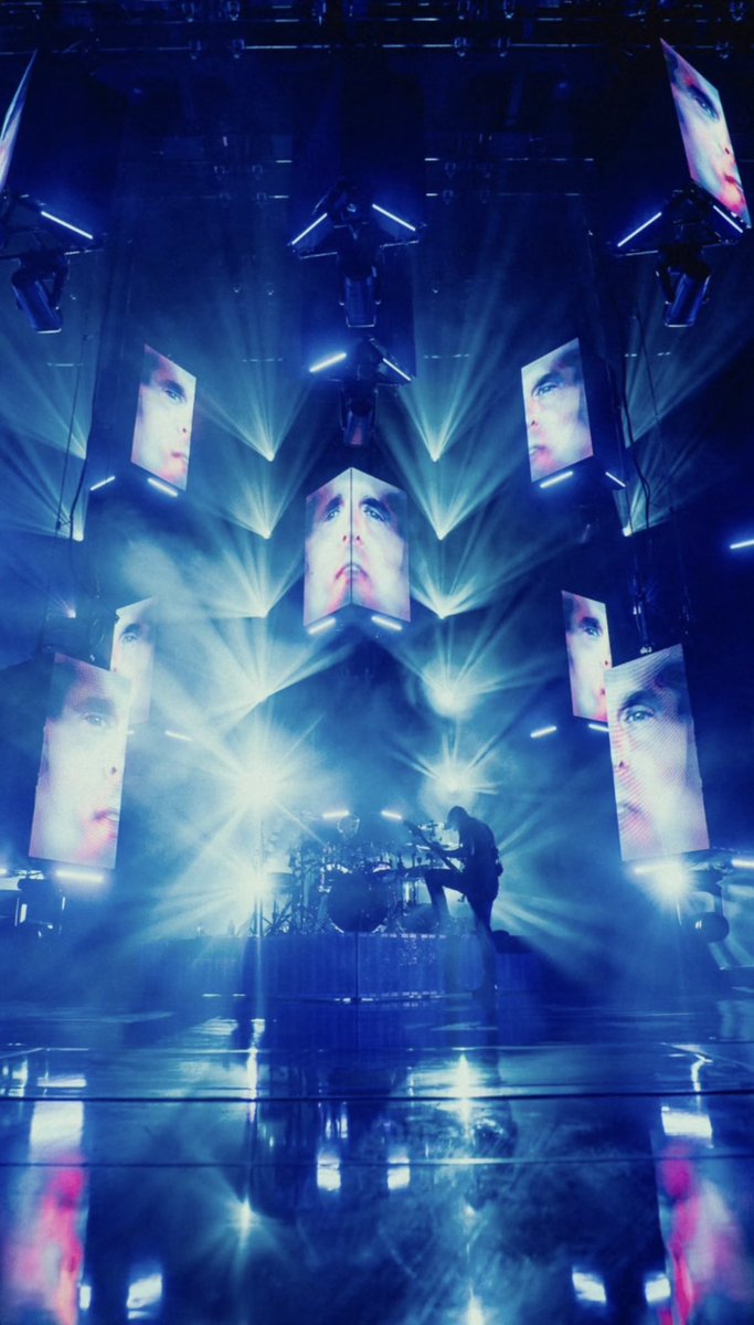 MusersOfMuse's tweet photo. More Muse on tour 

@museband https://t.co/FIAdNdBWxa