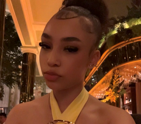 MerseyPolice's tweet photo. MISSING | We are appealing for help in finding two 15 year-old girls who are missing from home in #Liverpool.

Rachel Oritsegheyigbemi was last seen at 11pm on Sunday 12 July in the #Walton area.

She is described as being of medium build, 5ft 4in tall, with long braided red hair. She also wears glasses. When last seen she was wearing a dark green vest and black jogging bottoms. 

Valentina Iacovou was last seen at 3.15am today, Tuesday 14 July in the #Wavertree area. She is described as 5ft 4in tall with curly black shoulder length hair. When last seen she was wearing a pink crop top and denim shorts.

Both girls are believed to be together and known to frequent Liverpool city centre.

If you see either girl please call 999 so we can make sure they are safe. You can also pass on any sightings via our form: https://t.co/1lYeupRVLB or any other information to @MerPolCC or 101.