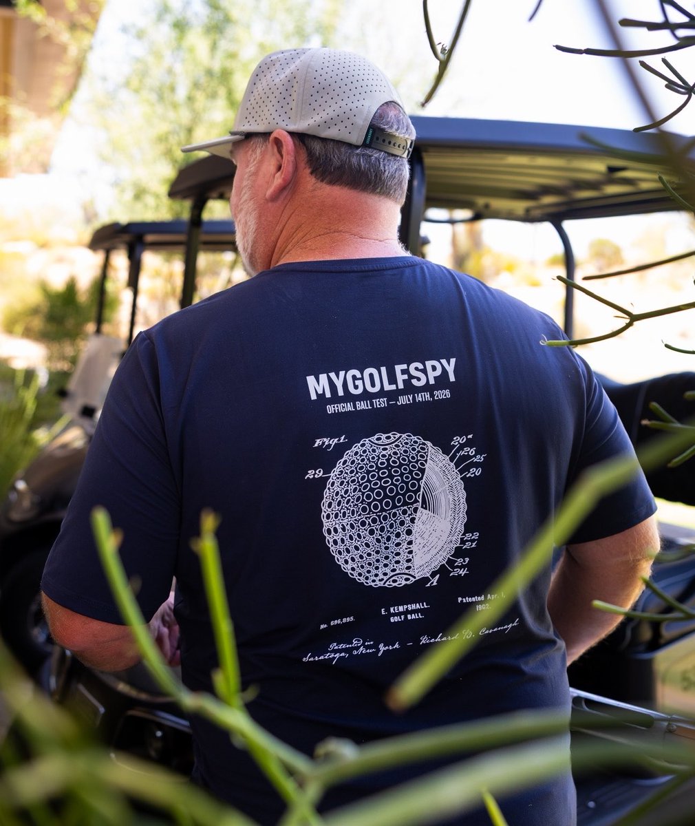 MyGolfSpy's tweet photo. Patent shirt anyone? 👀 https://t.co/i6zmmthbhZ