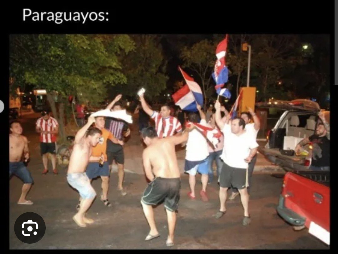 desiayala's tweet photo. Cada gol de España https://t.co/9sirq1Jsih