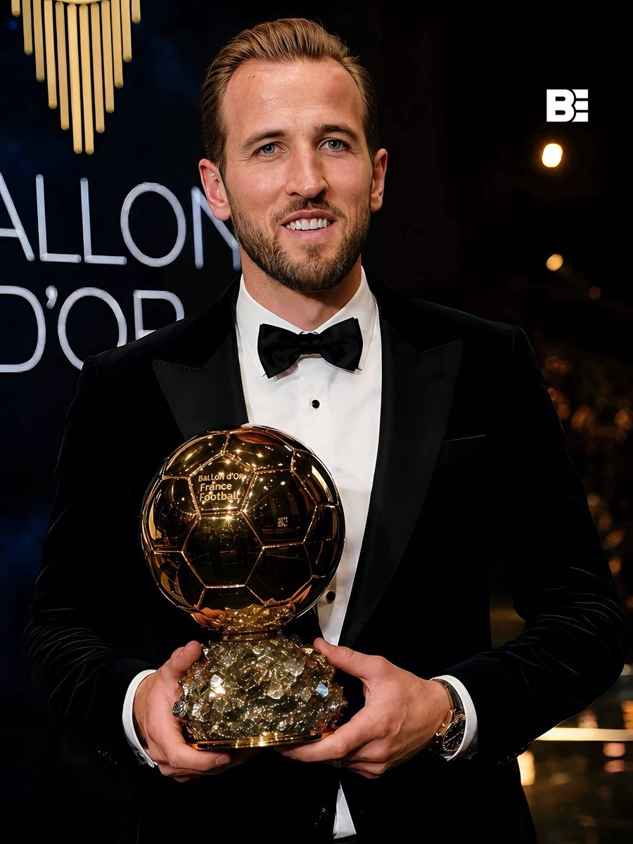 Bayernextreme01's tweet photo. Looks like it’s finally come down to Harry Kane for Ballon d’Or 🏴󠁧󠁢󠁥󠁮󠁧󠁿🥲 https://t.co/pPJ9nEq3cA