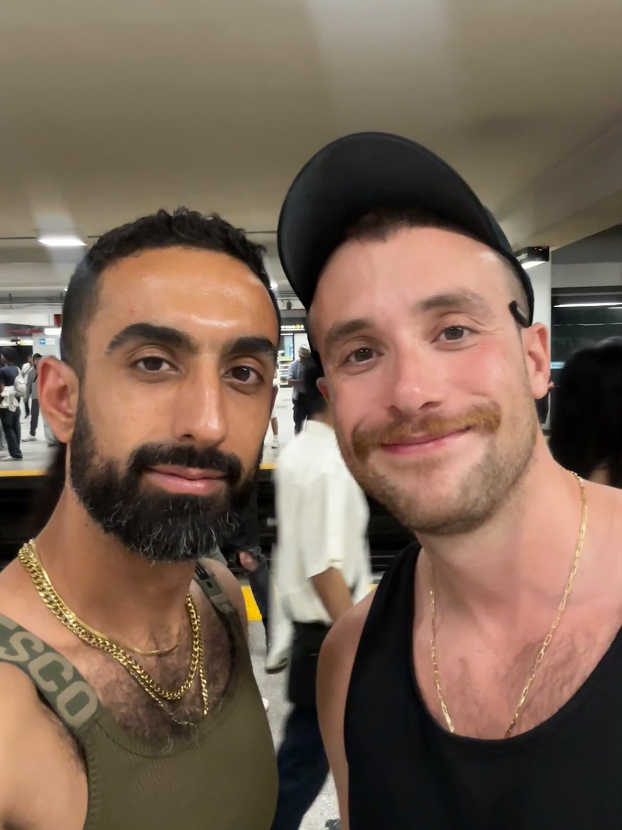 Zaddy Tony VAGUELY sfw tweet media