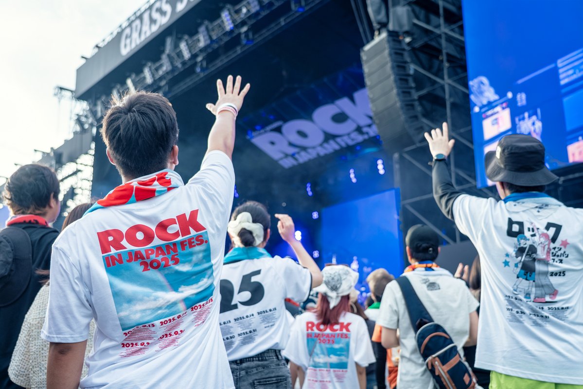 rockinon_fes's tweet photo. 【ROCK IN JAPAN FES. 2026】
🔔予告 7/22(水)16:00〜ステージ前方エリアの抽選受付を開始します📣

ステージ前方エリアは
・アクトごとの入れ替え制
・立ち位置指定
となり、抽選で当選した方のみご入場いただけます。
前方抽選の申し込みは、第3次抽選先行までにチケットを購入した全ての方が対象となります！

〈抽選申し込み受付期間〉
7月22日(水)16:00 〜 7月29日(水)16:00

抽選では代表者、同行者問わず【ご自身の分のみ】をお申し込みいただきます。
※お申し込みのなかった方は抽選対象とはなりませんのでご注意ください

また、「Jフェス」アプリのマイチケットからは各種申込みの開始日も確認できます✅️

▼「Jフェス」アプリはこちら
https://t.co/EccRxSCk5o

#RIJF2026 #ロッキン