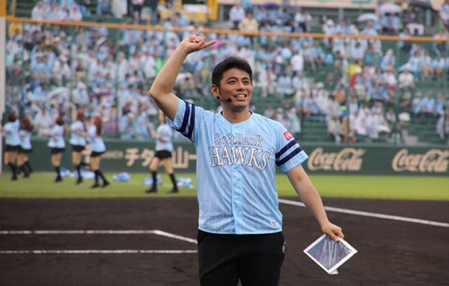baseballotaku89's tweet photo. 【豆知識】
藤澤翼がスタジアムDJしてた時代のホークスは全盛期(2014年〜2022年)

2014年　優勝　日本一
2015年　優勝　日本一
2016年　2位
2017年　優勝　日本一
2018年　2位　日本一
2019年　2位　日本一
2020年　優勝　日本一
2021年　4位
2022年　2位

・優勝4回・日本一6回 https://t.co/ov86sfvxQI