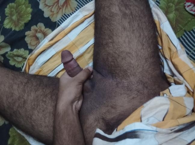 nnor6959's tweet photo. সকাল সকাল সোনাটা চুসে ঘুম থেকে তুলে দিলে আরাম লাগত https://t.co/u7bM14tEMp