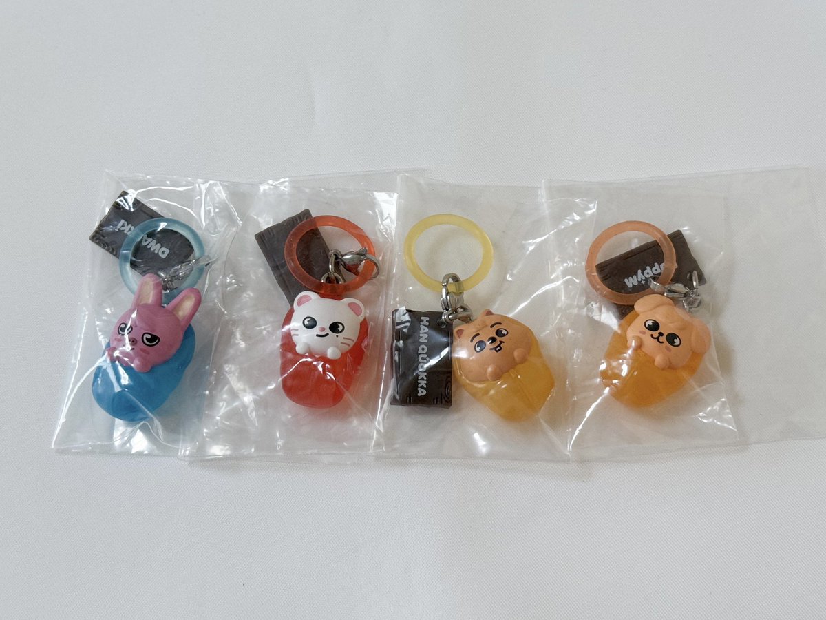 _tag_915_'s tweet photo. Stray Kids スキズ skzoo ガチャ めじるしアクセサリー ソロキャンプ

譲）🐖🐰 🦙 🐿️ 🐶

求）ポガリ 🐥

※都内手渡しまたは郵送

交換可能な方いましたらお声がけお願いいたします。

#スキズ交換 https://t.co/CFS0EX3xBo