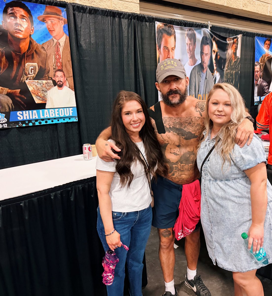 oncloud92_bitch's tweet photo. Shia Labeouf😌 Never thought i’d be meeting the one and only Louis Steven’s, Stanley Yelnats, Sam Witwicky and omg so many more characters that he has successfully played. He’s a nice guy, he was super funny and was so sweet to his fans, loved him! Thank you @thecampaignbook 🫶 https://t.co/gxfxVIkWaK