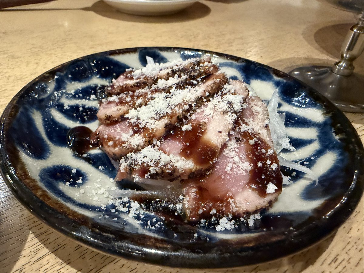 10mky59's tweet photo. 昨日テラス席で飲んでたから手首と足首蚊に食われた😑ご飯美味しかった https://t.co/1ag8aJuJGc