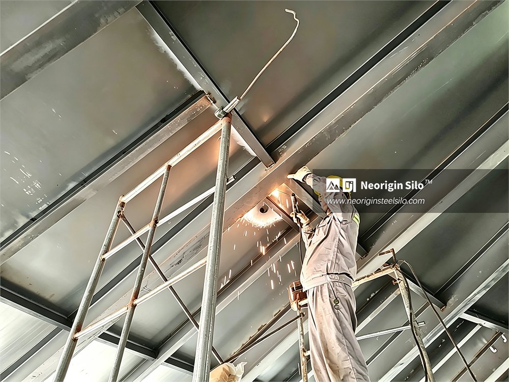neorigin_silo's tweet photo. 🔧 Fly Ash Storage Silo ventilation installation completed step by step.

Proper airflow design supports better powder storage conditions!

#FlyAshStorage #SteelSilo https://t.co/DQ3t2jtKKK