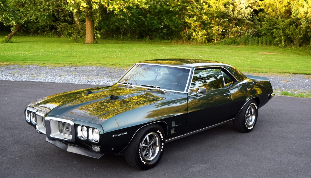 Olena12207ff's tweet photo. Muscle or Myth?

1969 Pontiac Firebird 400 https://t.co/xkuRlfxUpo