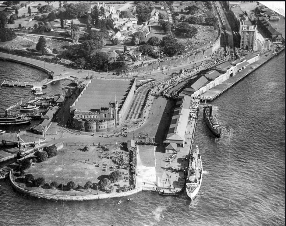 PelenCorp's tweet photo. @TheViewBox_Tv The tram shed at Bennelong Point Circular Quay before the Sydney Opera House was built.

More photos of the actual construction - 
https://t.co/nnHoMYj6Cg https://t.co/8U8BO2iNkc