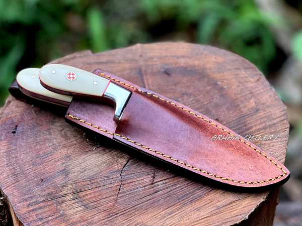 Arhamcutlery's tweet photo. Handmade D2 Steel Knife Set – Resin Handle with Leather Sheath 

Shop Now !!!!
https://t.co/CIoguzr0ko 

#handmade #handmadeknife #hunting #huntingknife #arhamcutlery #giftforhim #giftidea #outdoor #outdoorknife #forgedknife #knife #knives https://t.co/CPlk4l77Bw
