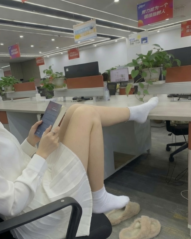 老师的X日记 tweet media
