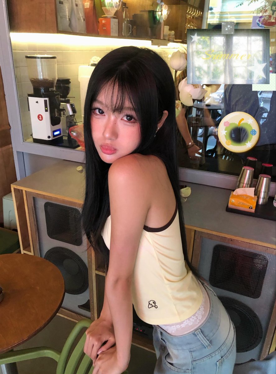 Mỹ Anh tweet media