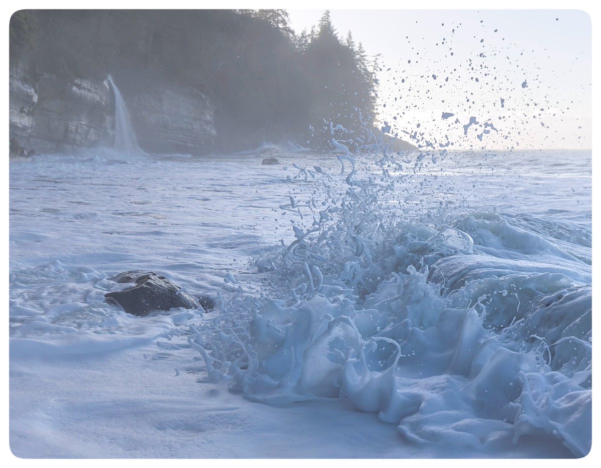 jayklassypvto's tweet photo. A morning agog shooting waves with @ericthiessen_photography that I will never forget. We spent a couple of hours with our waders on taking photos of the big swell and the waterfall at Mystic Beach.… https://t.co/aS2wqBBuA8