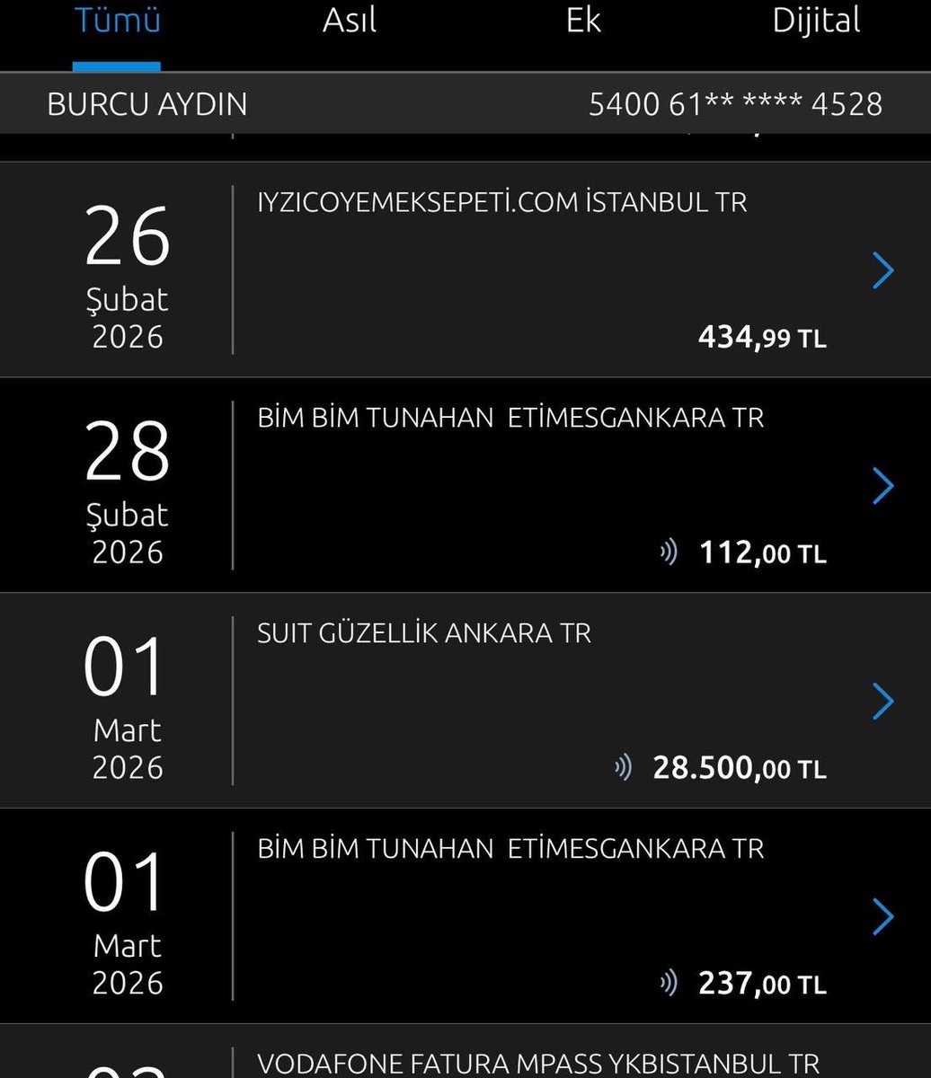 burcuaydinba's tweet photo. @muratemirchp Geçin bu palavraları!Dolandırıcı Suit Güzellik Merkezi zincirini neden sınırsız mühürleyip ruhsatını iptal etmedin cevapla!Hadi verin 600.000TL mi kim ödeyecek?! Konuşsana! Trol de değilim.İspatlarım da!Allah defetsin bu pislikleri!Versin dolandırıcılar paramı geri!Yardım ethadi https://t.co/XRt8ajTcfW