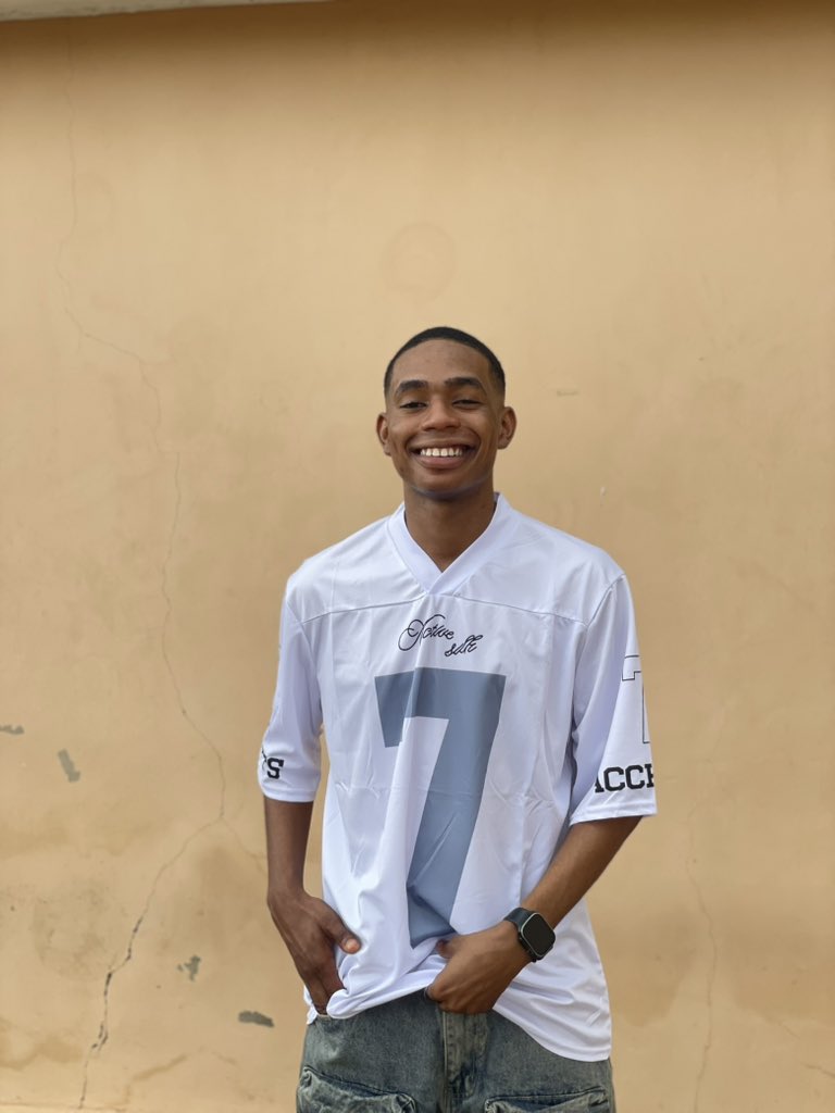 KINGMARO 👑 tweet media
