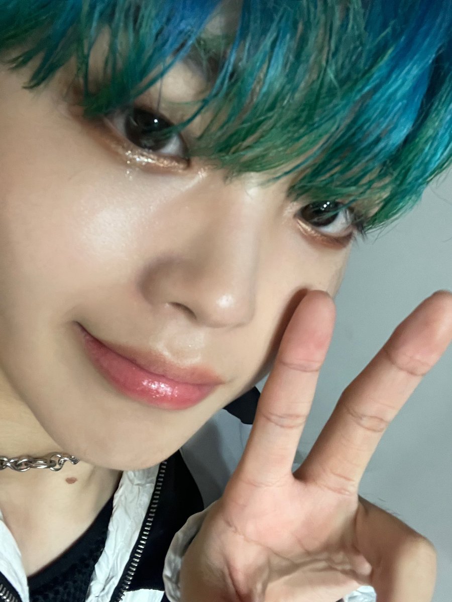 rosedrift_'s tweet photo. 𝚂inceramente no me esperaba tener el #𝑆uɴ𝒻ᥣowᥱr𑁯𔓘𝚖թ𝟹 song tan pronto 🌻♡ pero no me quejo, ya que ahora sí tendré la excusa perfecta para salir y poder oír el #𝑀𝕒𝑙𝕚buʼ𓈒࣪𖠇𝚍e͟bu𝐭 en vivo, como tiene que ser, ya sabes.

𝙲u𝕥ǝ pu͞pp𝕚ǝ ✶ ! ︎ꕀ #𝒵hǝnn𝕚e https://t.co/uyDFOX1hLr