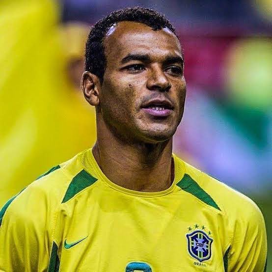 __donpe's tweet photo. Cafú seguirá siendo el único jugador en la historia en jugar 3 finales de la Copa del Mundo. https://t.co/Slopxndhec
