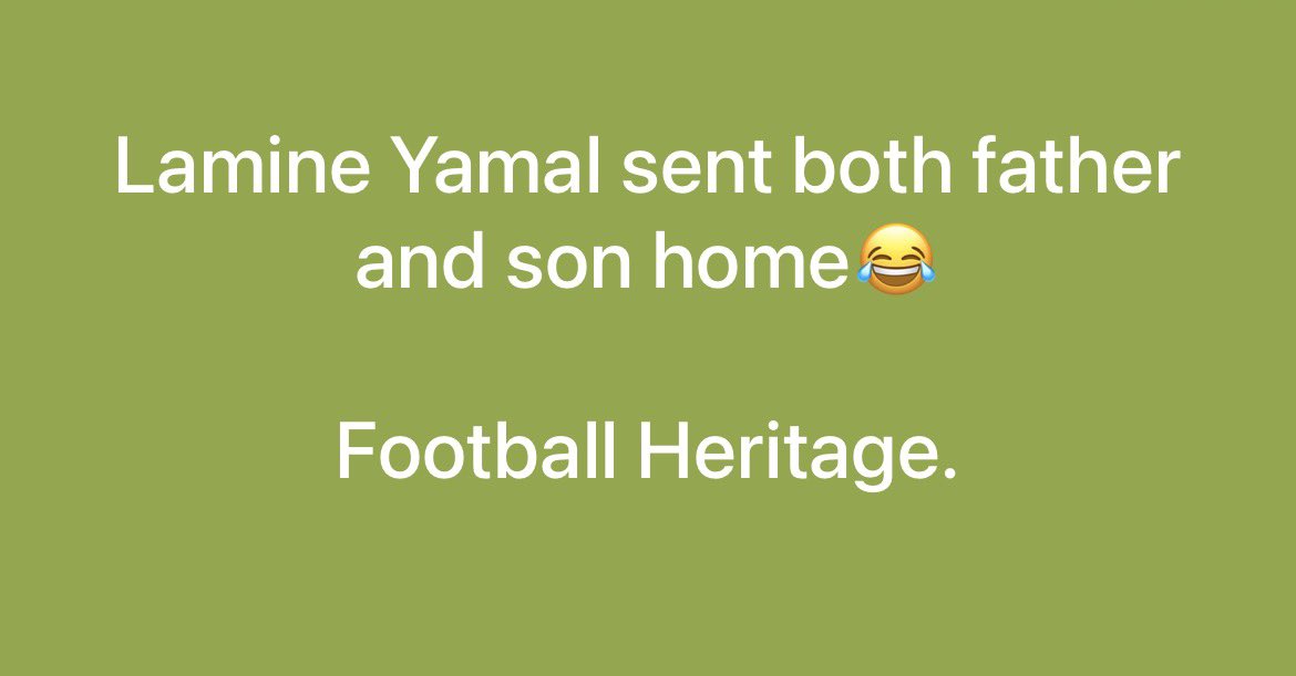 LynarhTweets's tweet photo. Who’s the father and son???🤔🤣💔 https://t.co/AvKpVNfAVN