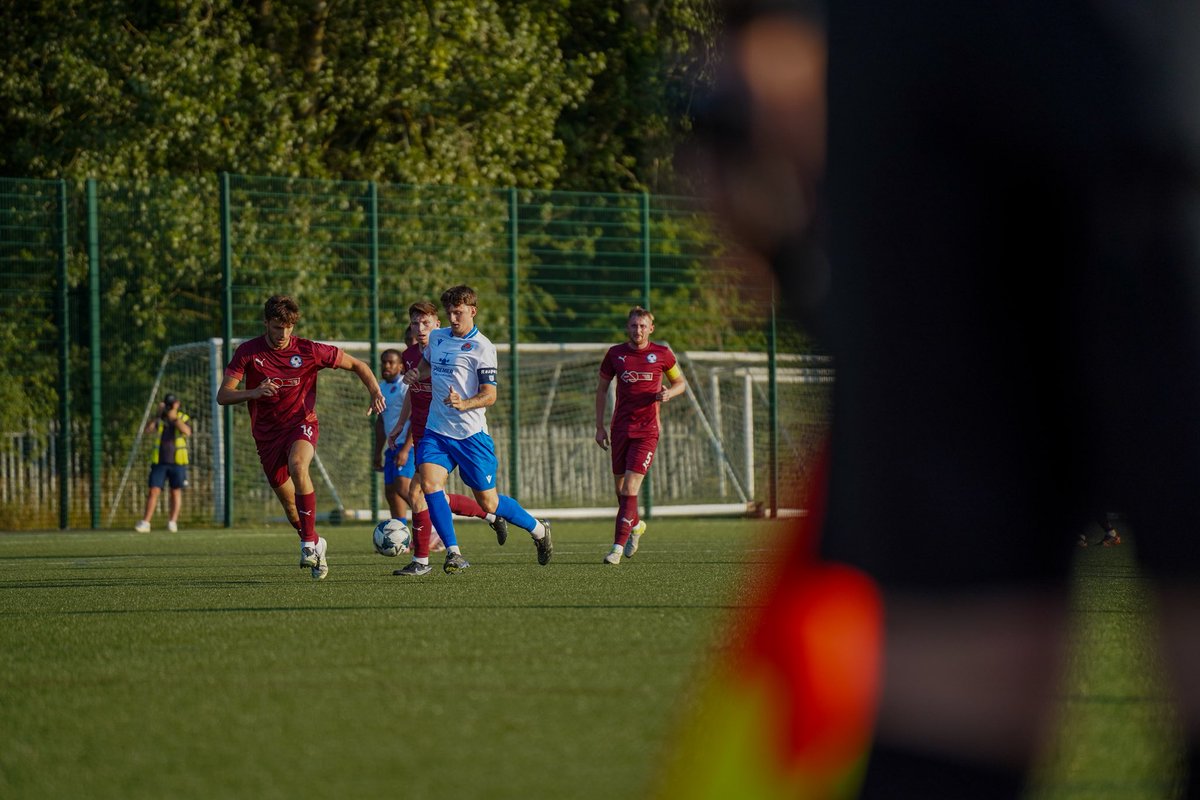 holsmc16's tweet photo. @vmfc_  v @airbusukfc https://t.co/My2bzOHuYX