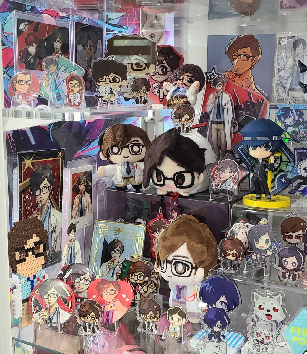 oisteal's tweet photo. Here's my collection to celebrate Maruki's birthday! 🥳

He's been one of my all-time favorite characters ever since Persona 5 Royal first came out
#ATLUSfaithful #P5R #丸喜拓人誕生祭2026 https://t.co/mHGU5LJuWr
