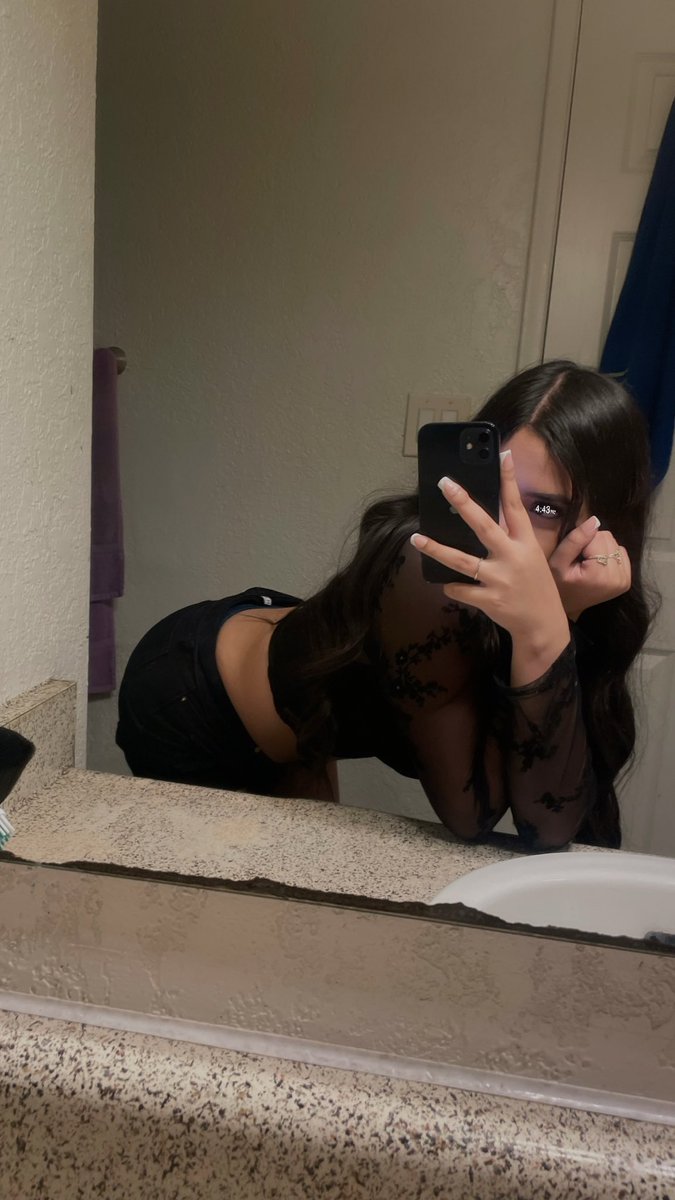 aallyy1209's tweet photo. which outfit is everyones favoriteee🥰🥰 #nsfw #nsfwtwtًً #nsfwtwtً #az #phx https://t.co/13MSCgJFG3