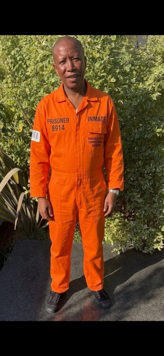 MODIMOWORDS's tweet photo. @AdvoBarryRoux Its going down..... 
Others went to prison for fighting tje struggle ..... and this one will go for corruption..... not a Leader but a criminal, but we will wait " Innocent, until proven guilty" https://t.co/owWeTth9vV